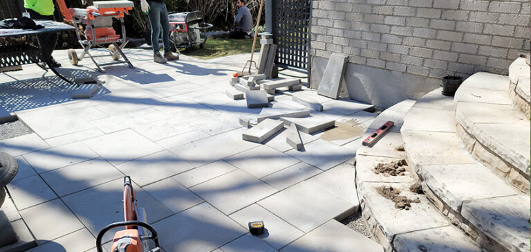 Read more about the article Mistakes To Avoid When Hiring A Landscaping Company