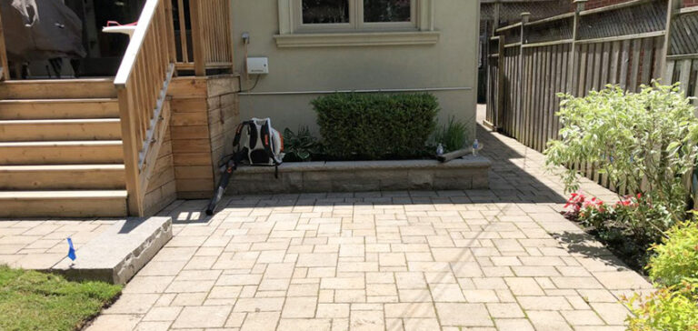 Read more about the article Why Is It Important To Seal Your Interlock Driveway And Patio?