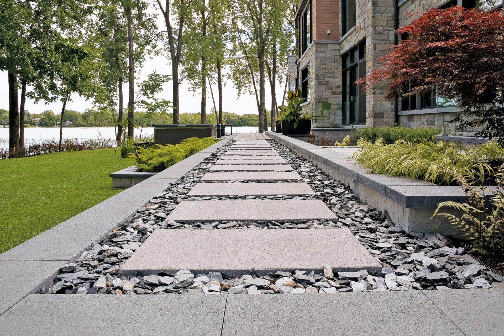 landscape-design-services-mississauga-ontario-burloak-landscaping-lifestyle