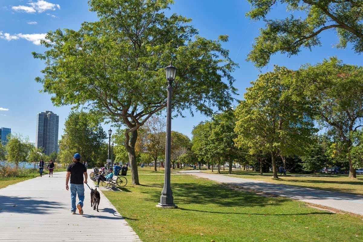 Etobicoke-Burloak-Landscaping-3