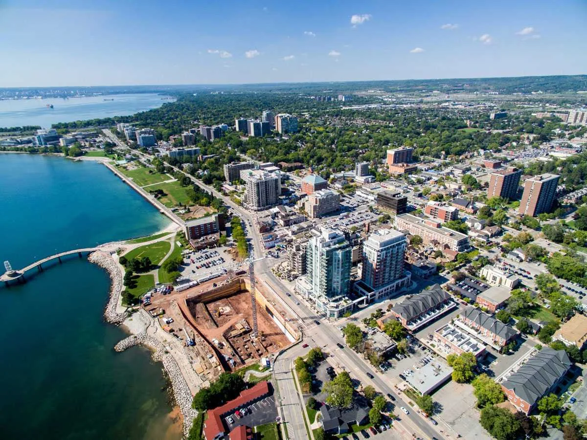 Landscaping-Services-in-Burlington-Ontario-Burloak-Landscaping